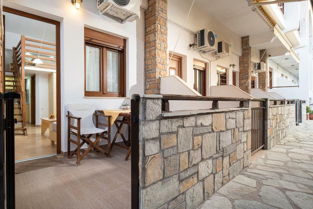 Akti House Psarogiannis Apartments & Studios Вурвуру Экстерьер фото